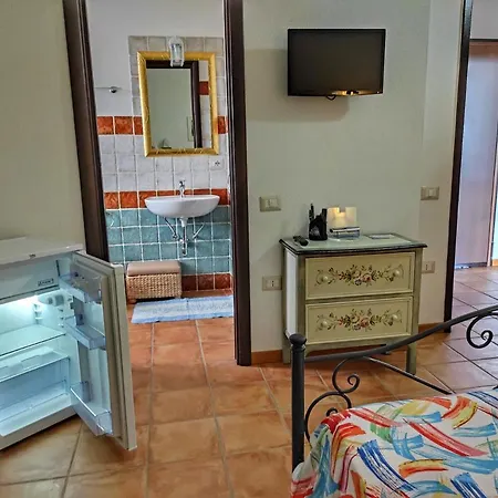 Stella Dorada A Soli 5 Minuti Dalle Spiagge Le Nostre Camere Offrono Tutto Il Necessario Per La Tua Vacanza Perfetta Olia Speciosa Exterior photo